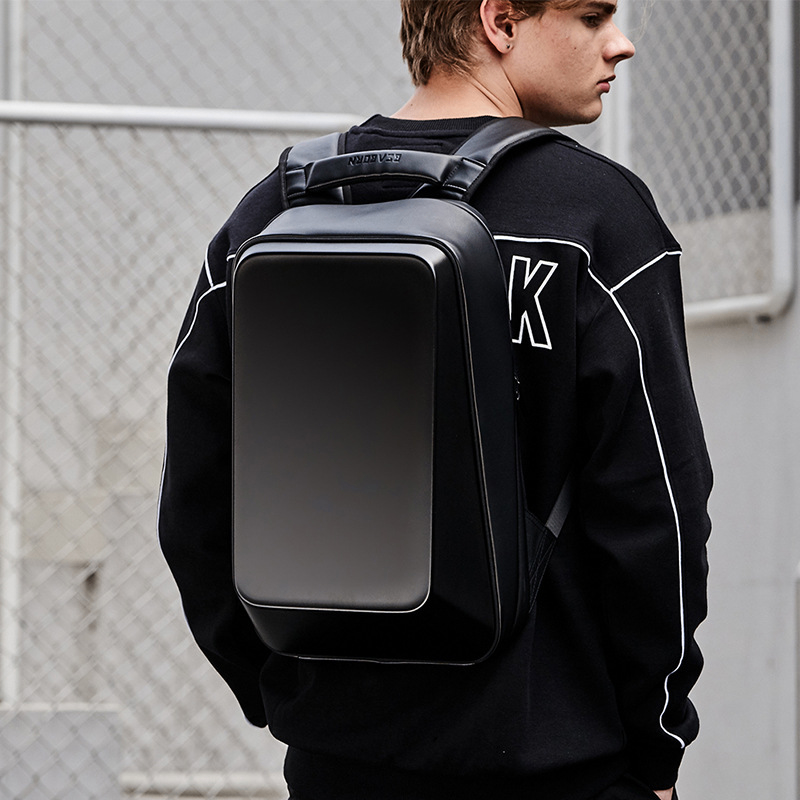 TRAVEL BACKPACK